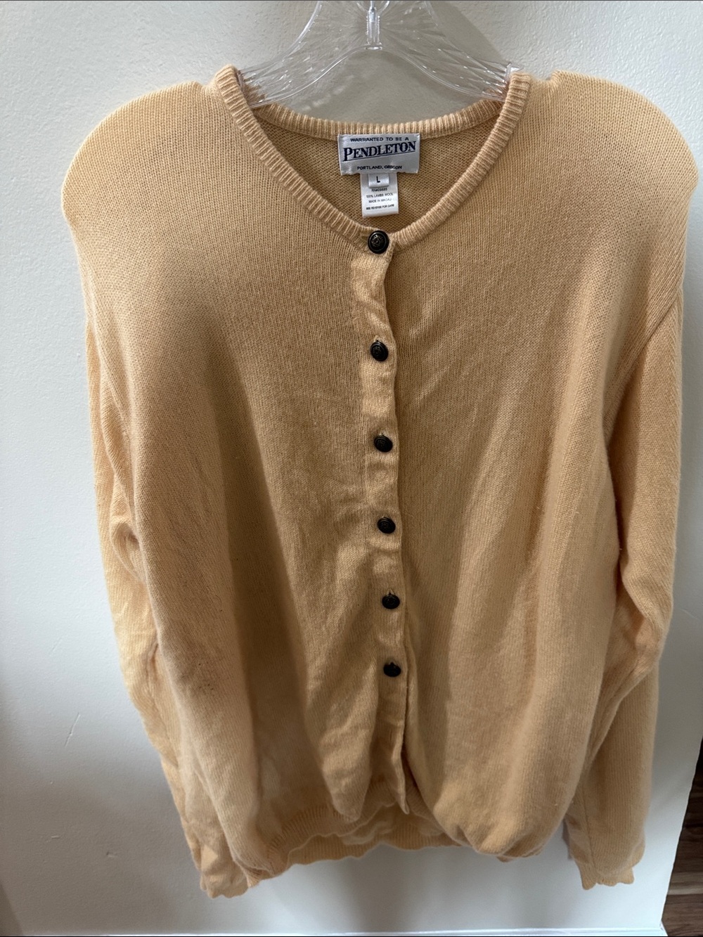 Pendleton 100% lambs wool Women's butter yellow  Button-Up Cardigan Sweater